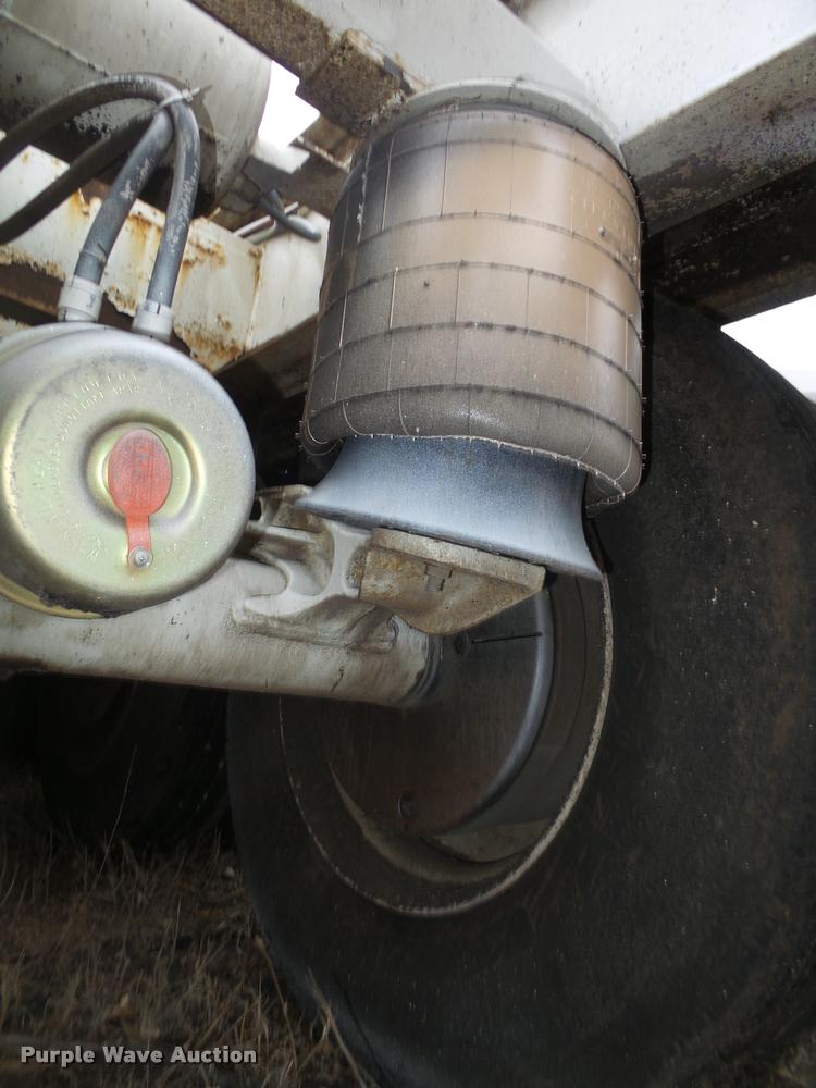 image for item DA0503 2012 Dakota 4300BDT bottom dump trailer