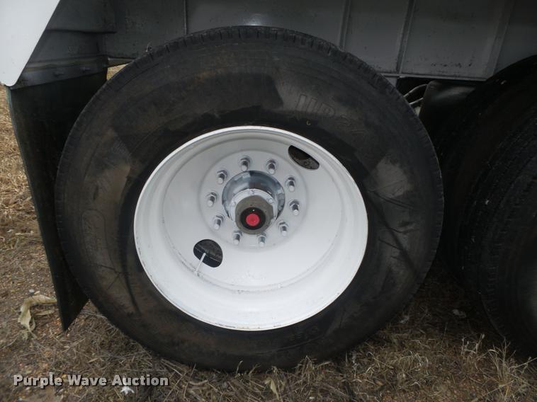 image for item DA0503 2012 Dakota 4300BDT bottom dump trailer