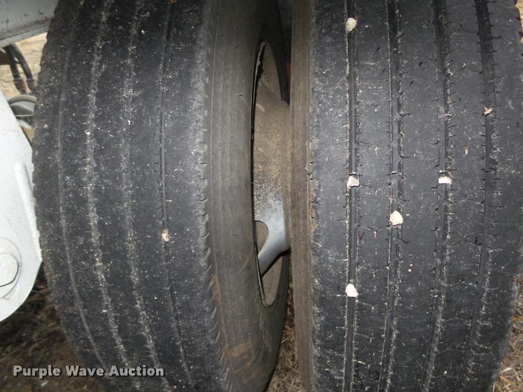 image for item DA0503 2012 Dakota 4300BDT bottom dump trailer