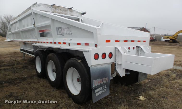 image for item DA0504 2013 Dakota 4300BDT bottom dump trailer