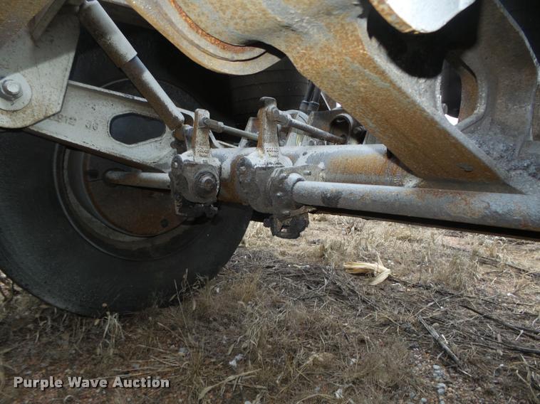 image for item DA0504 2013 Dakota 4300BDT bottom dump trailer