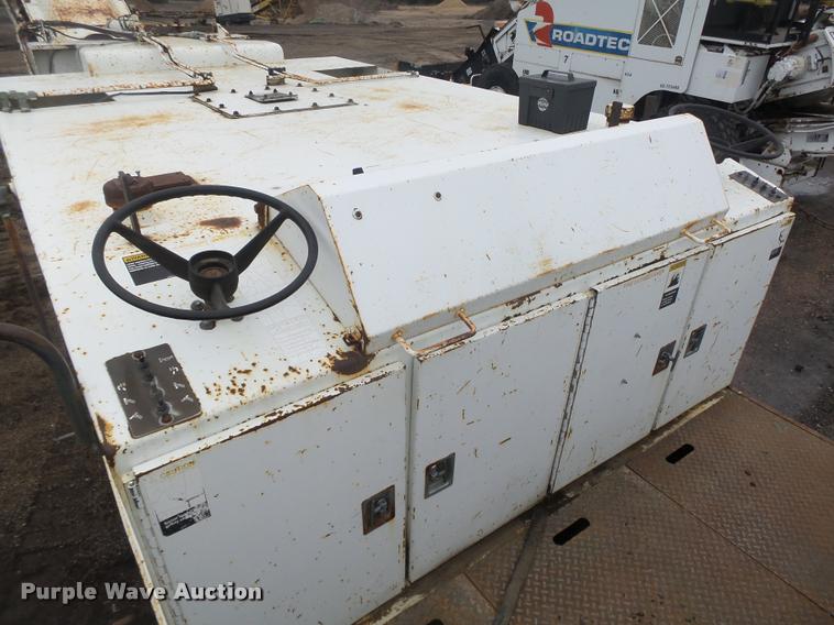 image for item DA0505 1997 Roadtec RX60B milling machine