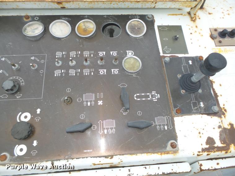 image for item DA0505 1997 Roadtec RX60B milling machine