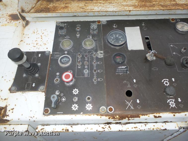 image for item DA0505 1997 Roadtec RX60B milling machine