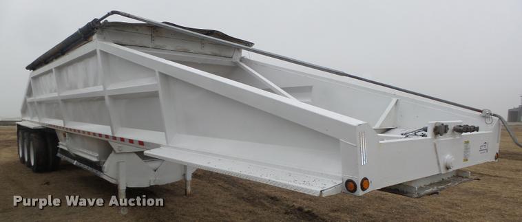 image for item DA0507 2012 Dakota 4300BDT bottom dump trailer