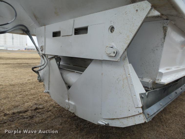 image for item DA0507 2012 Dakota 4300BDT bottom dump trailer