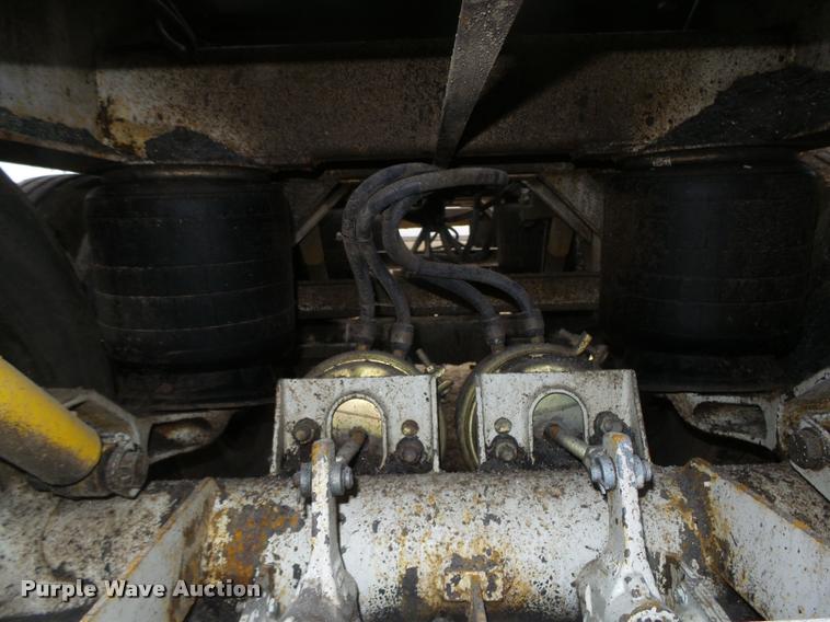 image for item DA0507 2012 Dakota 4300BDT bottom dump trailer