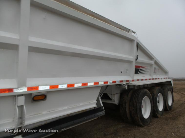 image for item DA0507 2012 Dakota 4300BDT bottom dump trailer