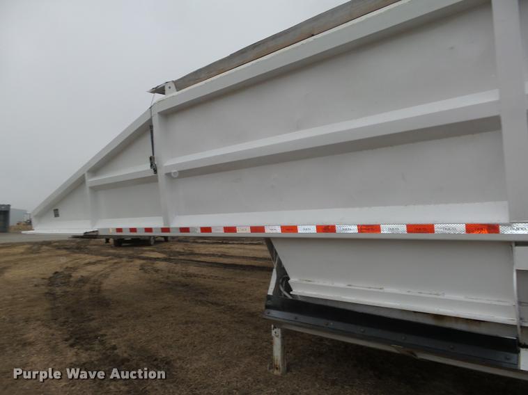 image for item DA0507 2012 Dakota 4300BDT bottom dump trailer