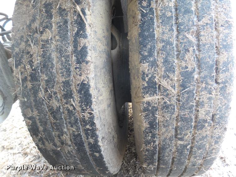 image for item DA0507 2012 Dakota 4300BDT bottom dump trailer