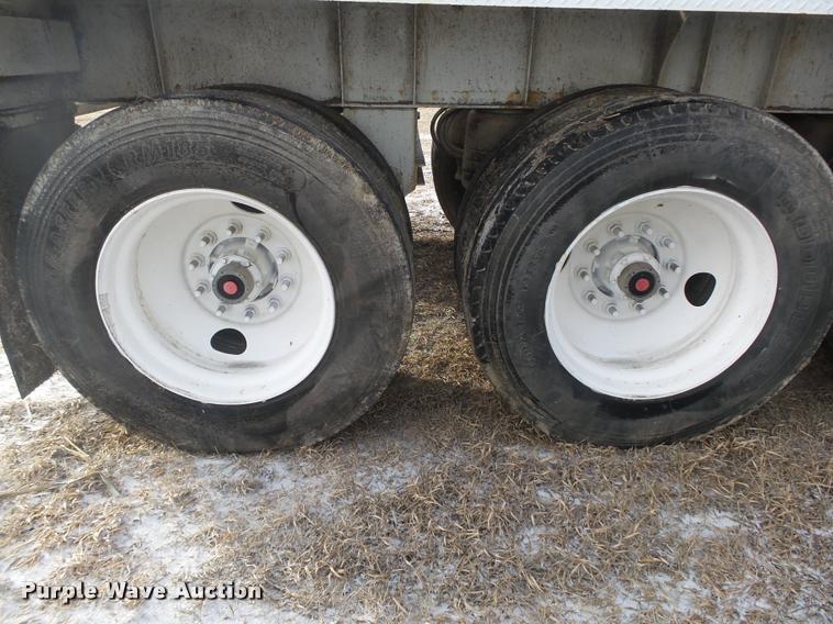 image for item DA0507 2012 Dakota 4300BDT bottom dump trailer