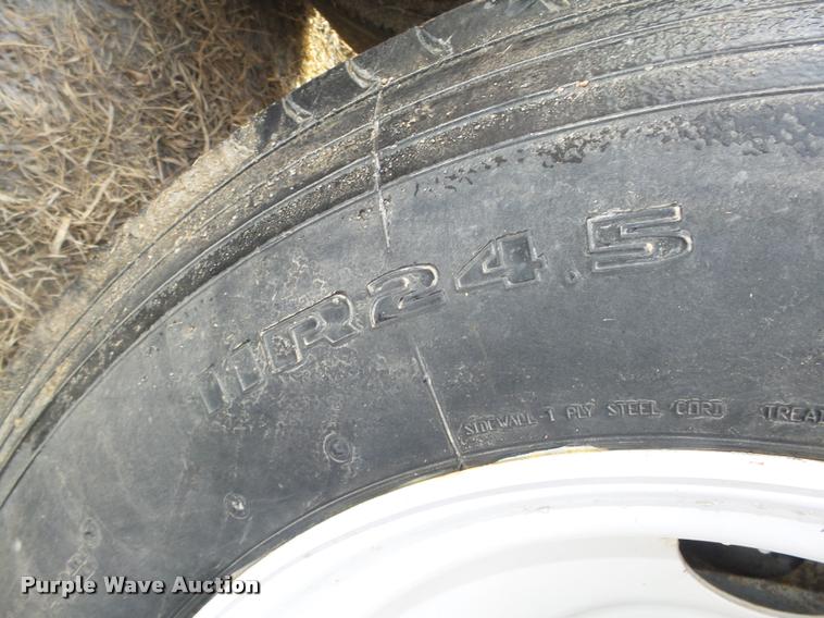 image for item DA0507 2012 Dakota 4300BDT bottom dump trailer