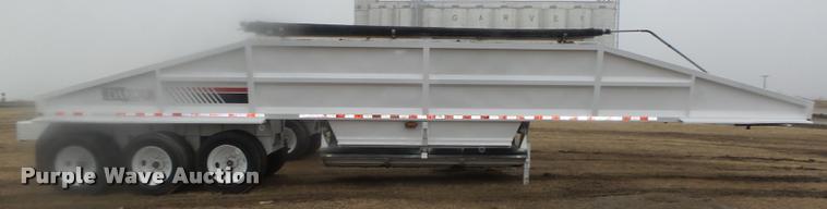 image for item DA0508 2012 Dakota 4300BDT bottom dump trailer