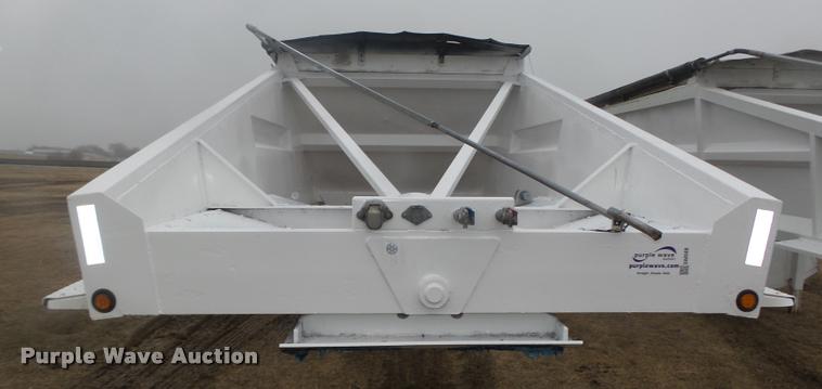 image for item DA0508 2012 Dakota 4300BDT bottom dump trailer