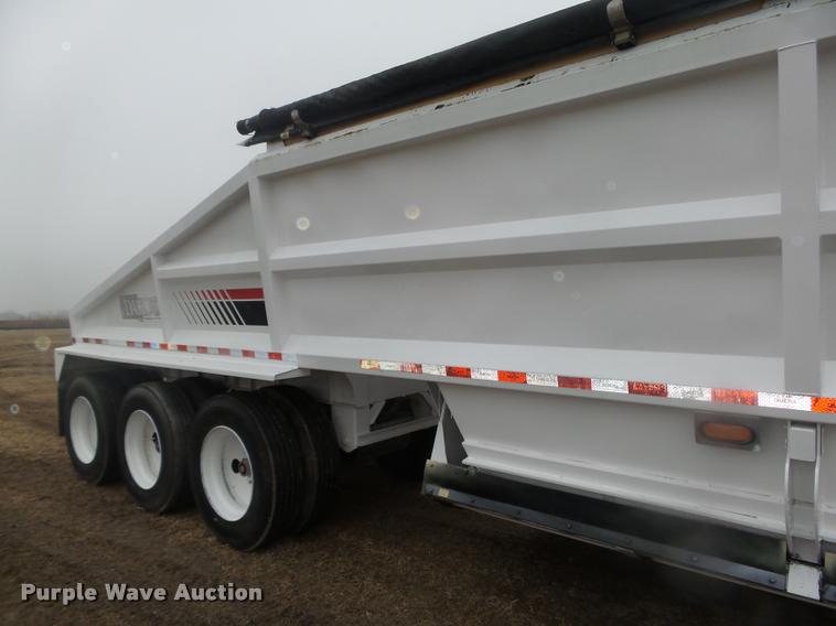 image for item DA0508 2012 Dakota 4300BDT bottom dump trailer