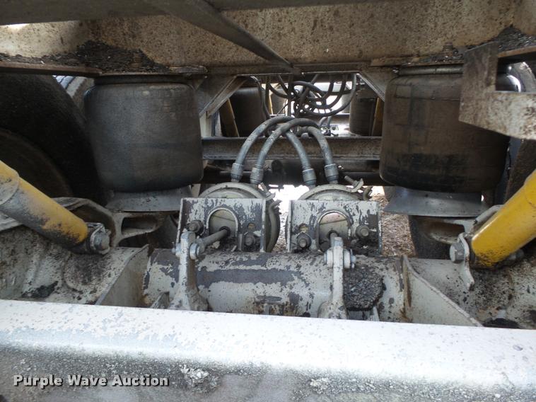 image for item DA0508 2012 Dakota 4300BDT bottom dump trailer