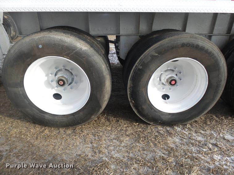 image for item DA0508 2012 Dakota 4300BDT bottom dump trailer