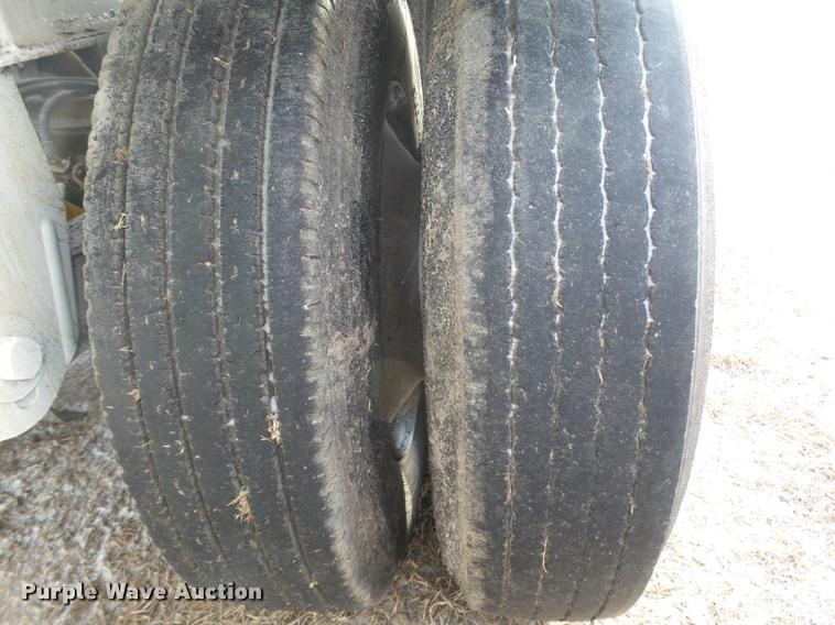 image for item DA0508 2012 Dakota 4300BDT bottom dump trailer