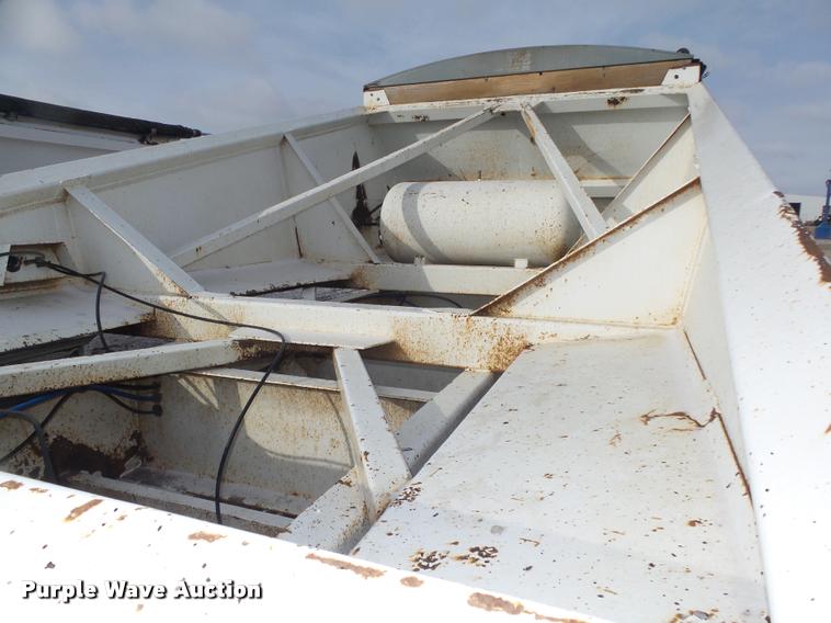 image for item DA0509 1999 Road Master G440 bottom dump trailer