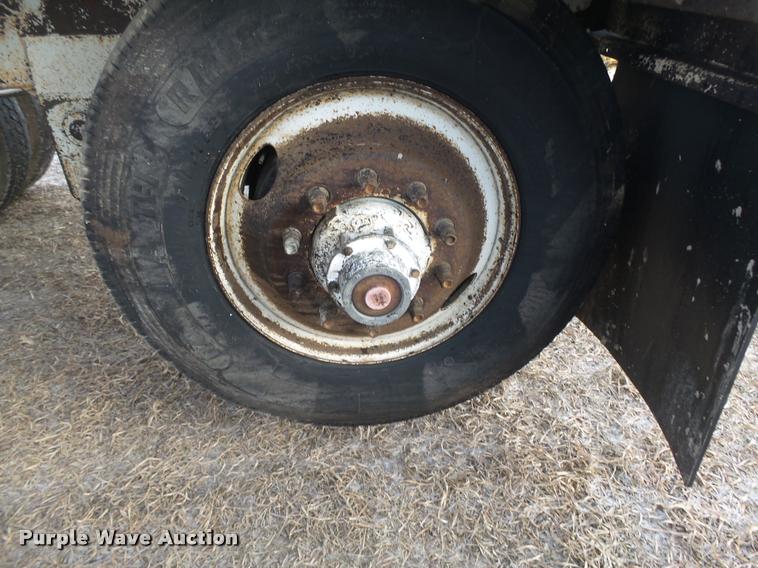 image for item DA0509 1999 Road Master G440 bottom dump trailer