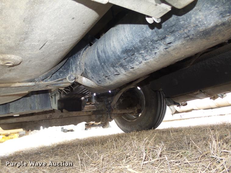 image for item DA0512 2006 Freightliner Columbia semi truck