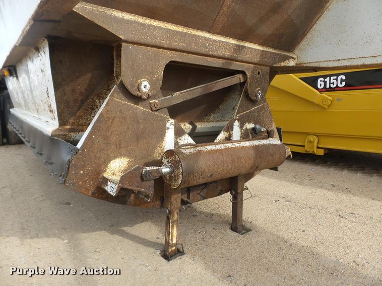 image for item DA0513 1997 Road Master G420 bottom dump trailer