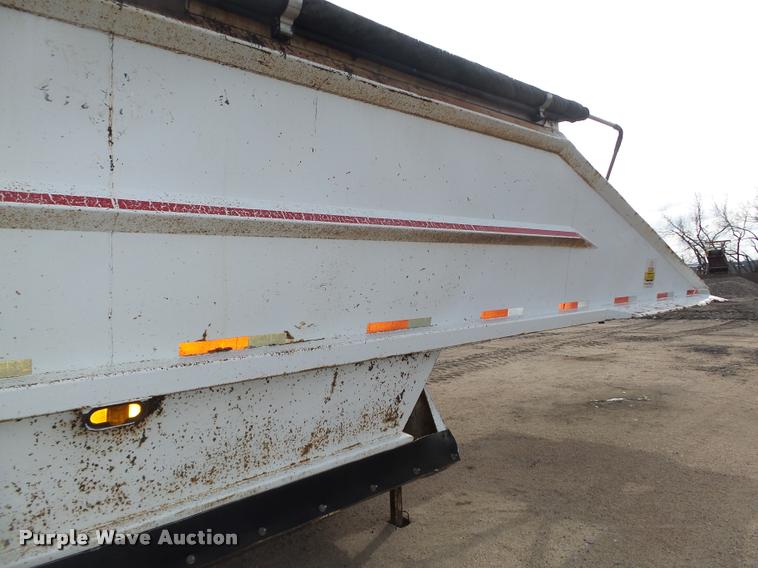 image for item DA0513 1997 Road Master G420 bottom dump trailer