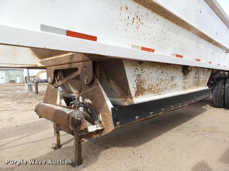 image for item DA0513 1997 Road Master G420 bottom dump trailer