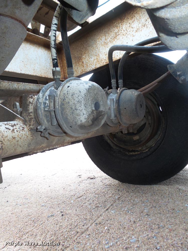 image for item DA0513 1997 Road Master G420 bottom dump trailer