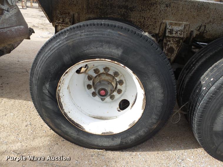 image for item DA0513 1997 Road Master G420 bottom dump trailer