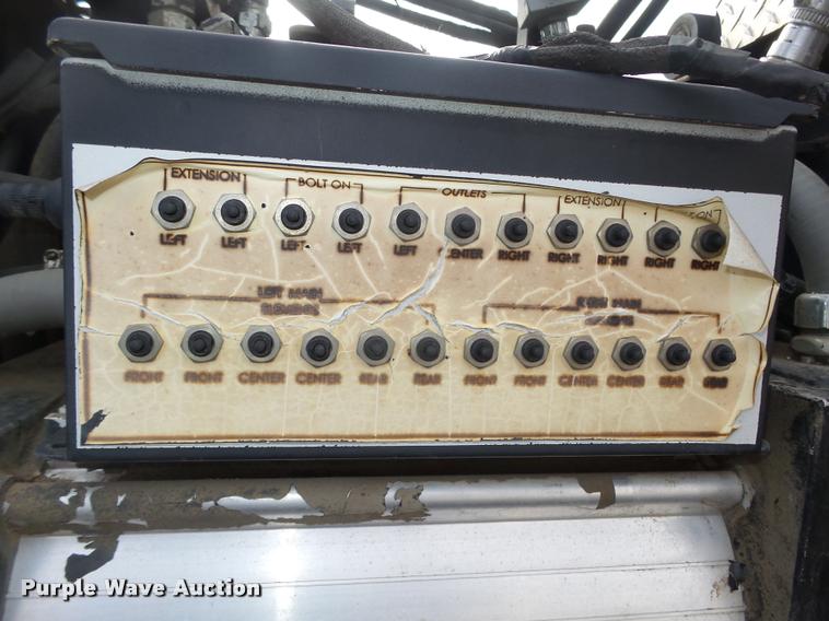 image for item DA0515 Carlson CEZ1V1019 asphalt screed attachment