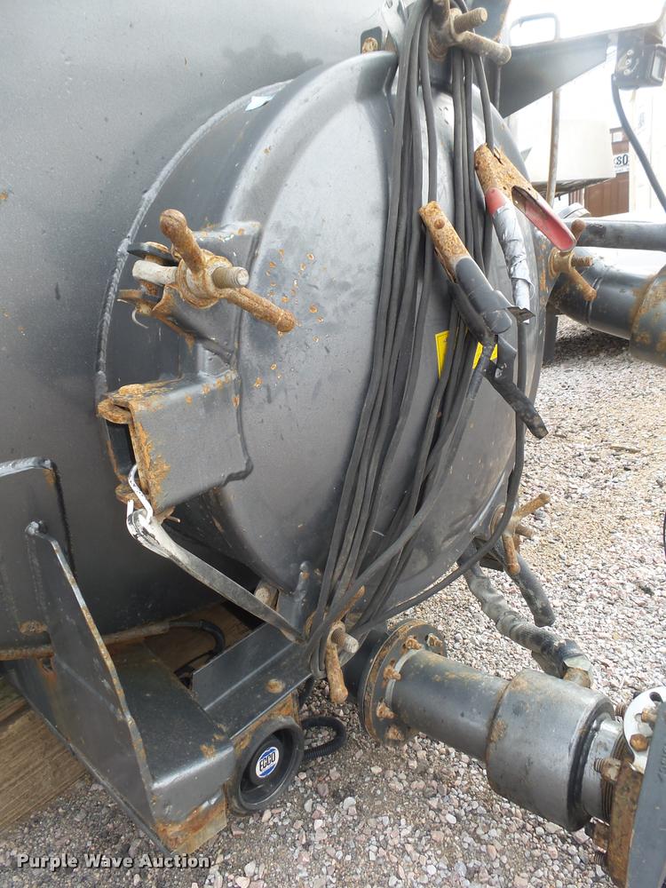 image for item DA0516 J&J vacuum tank attachment