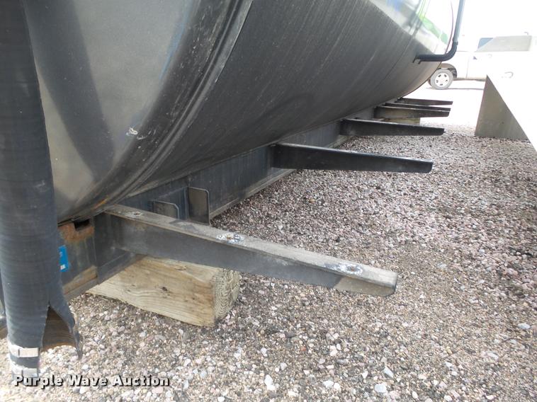 image for item DA0516 J&J vacuum tank attachment