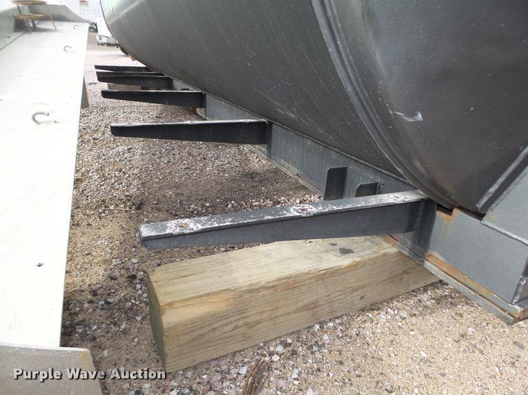 image for item DA0516 J&J vacuum tank attachment