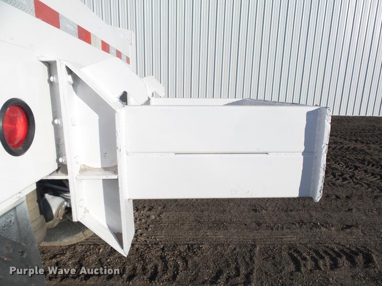 image for item DA0519 2013 Dakota 4300BDT bottom dump trailer