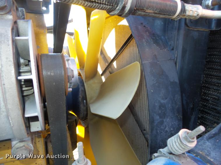 image for item DA0520 2007 Freightliner Columbia semi truck