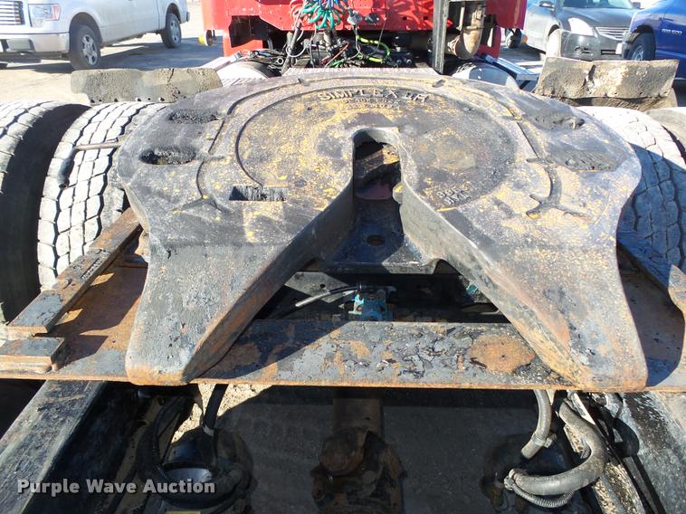 image for item DA0520 2007 Freightliner Columbia semi truck