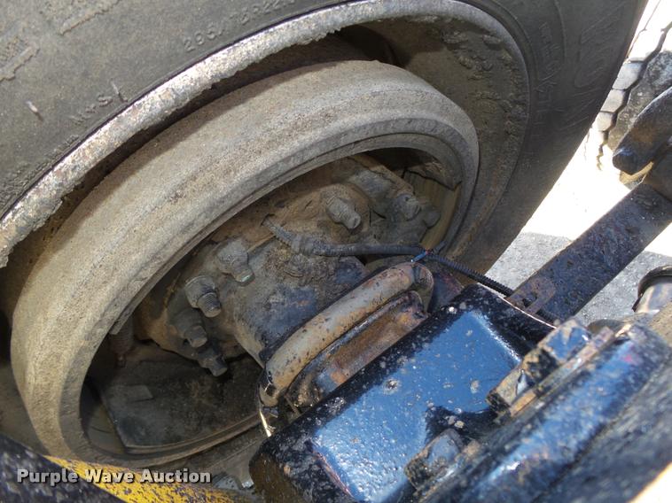 image for item DA0520 2007 Freightliner Columbia semi truck