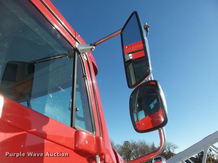 image for item DA0521 2006 Freightliner Columbia semi truck