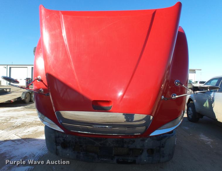 image for item DA0521 2006 Freightliner Columbia semi truck