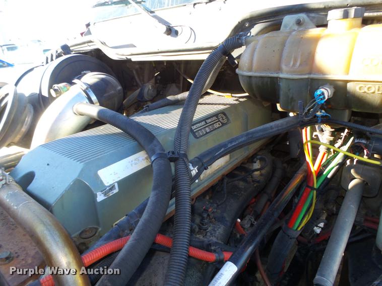 image for item DA0521 2006 Freightliner Columbia semi truck