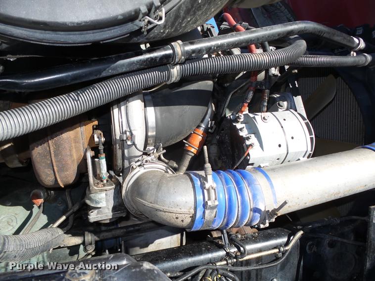 image for item DA0521 2006 Freightliner Columbia semi truck