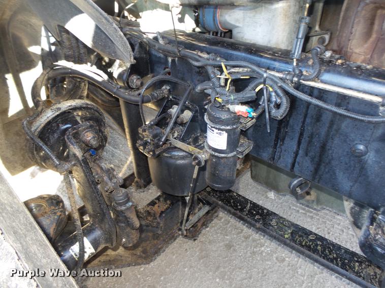 image for item DA0521 2006 Freightliner Columbia semi truck