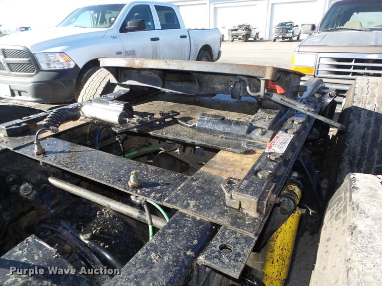 image for item DA0521 2006 Freightliner Columbia semi truck