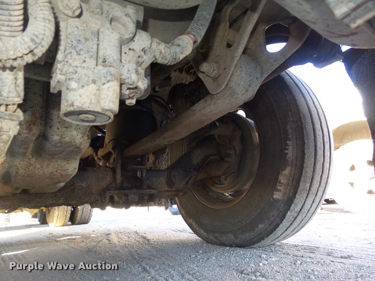 image for item DA0521 2006 Freightliner Columbia semi truck