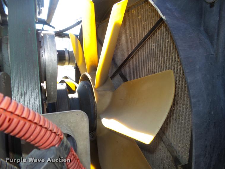 image for item DA0522 2006 Freightliner Columbia semi truck