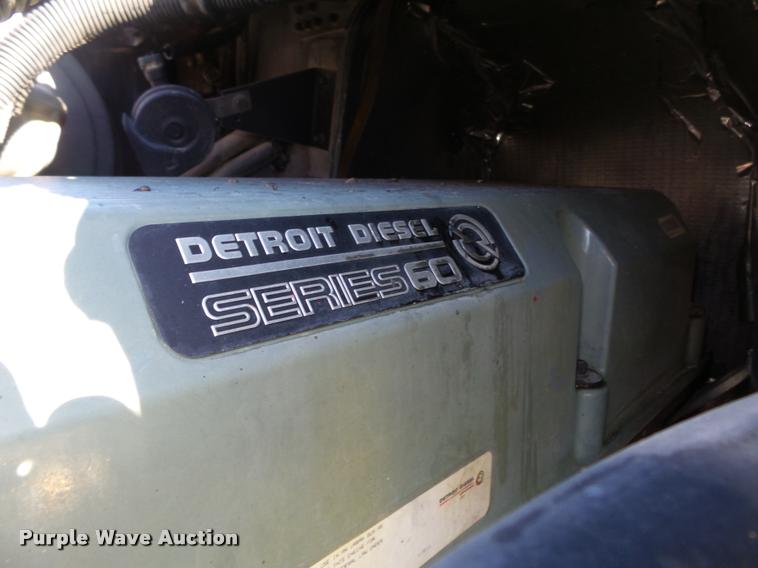 image for item DA0522 2006 Freightliner Columbia semi truck