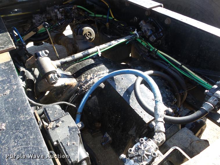 image for item DA0522 2006 Freightliner Columbia semi truck