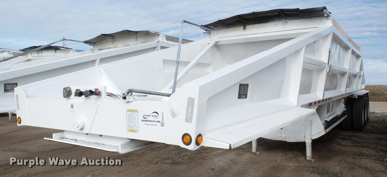 image for item DA7271 2013 Dakota 4300BDT bottom dump trailer