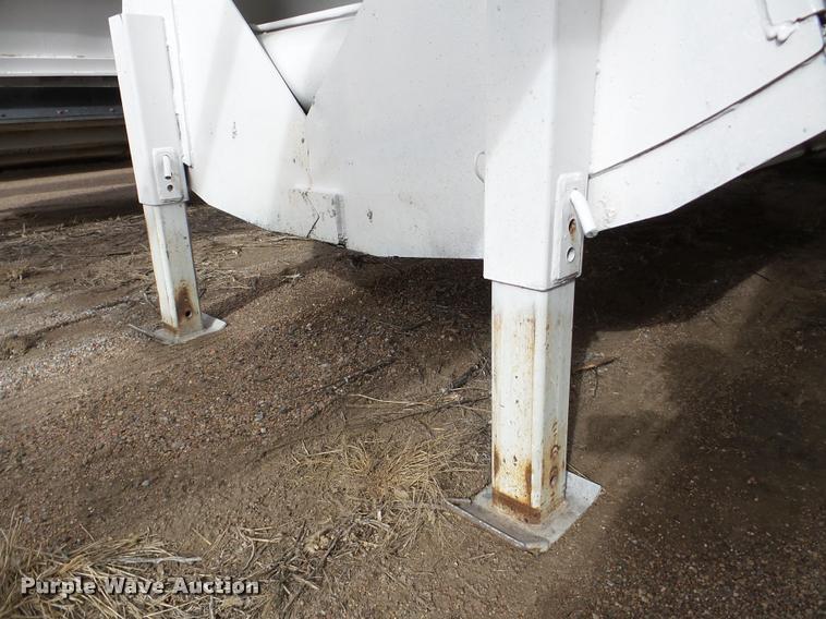 image for item DA7271 2013 Dakota 4300BDT bottom dump trailer